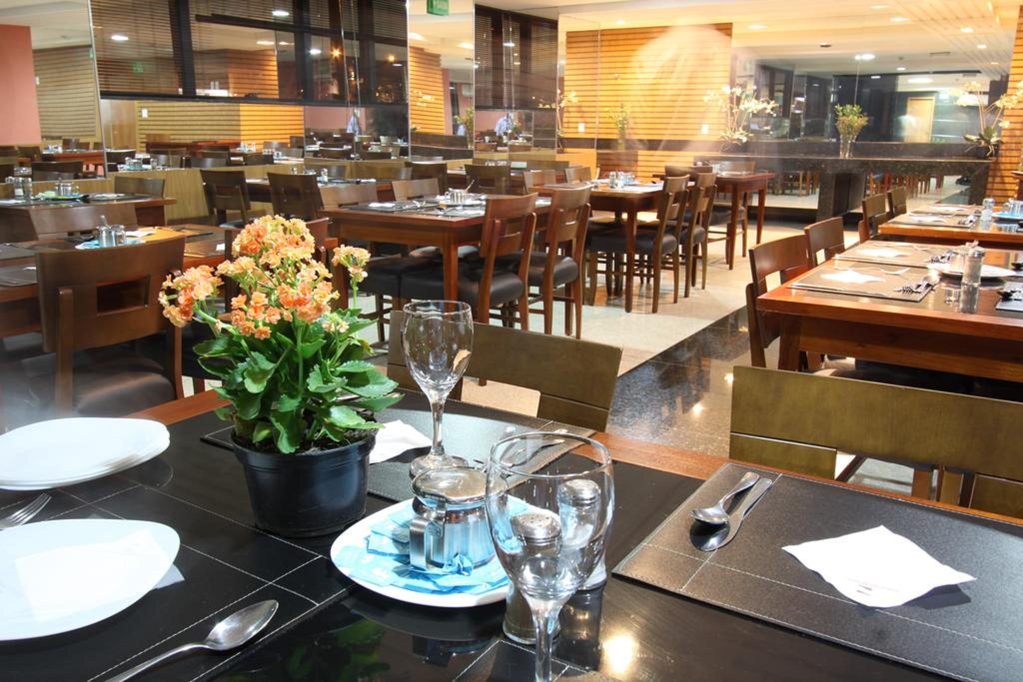Esplanada Brasilia Hotel E Eventos Ngoại thất bức ảnh